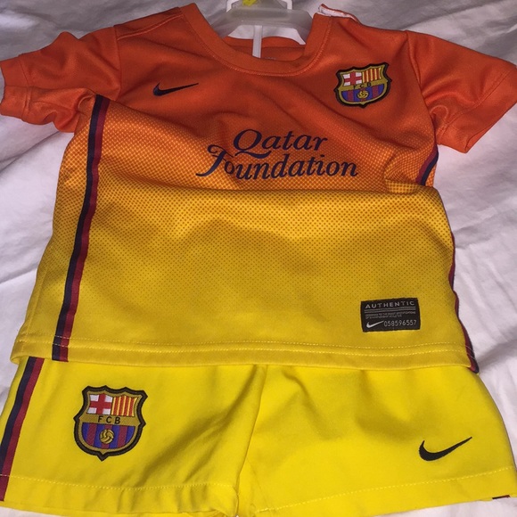 barcelona jersey set
